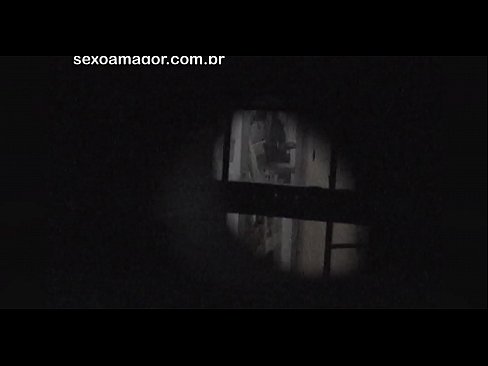 ❤️ Блонди ба таври махфӣ аз ҷониби як сайёҳи ҳамсоя, ки паси хиштҳои холӣ пинҳон шудааст, сабт мешавад ☑ Супер секс дар порно tg.playcrot69.top ❌️